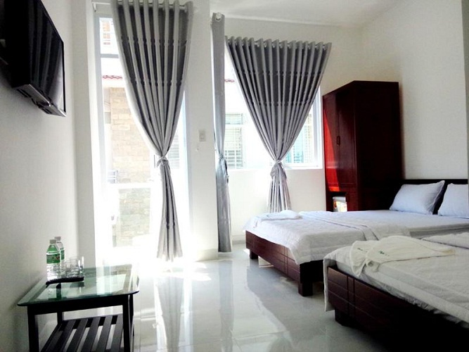 khach san Thịnh Lê nha trang
