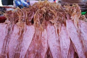 Quán hải sản khô Nha Trang